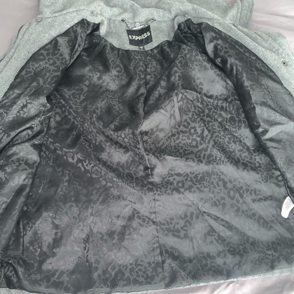 Jacket - Picture 3 of 3